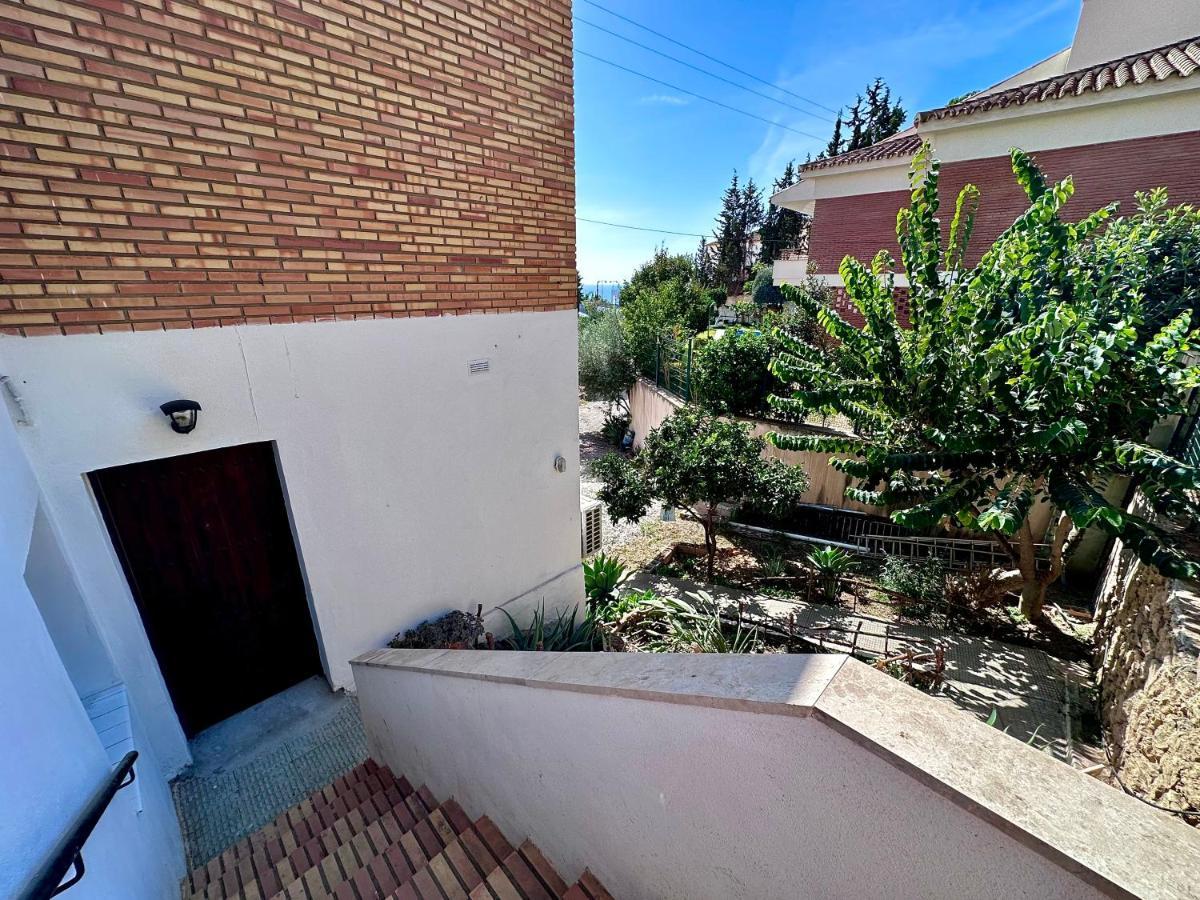 Apartamento La Cala Del Moral Sol Y Mar Apartamento Exterior foto